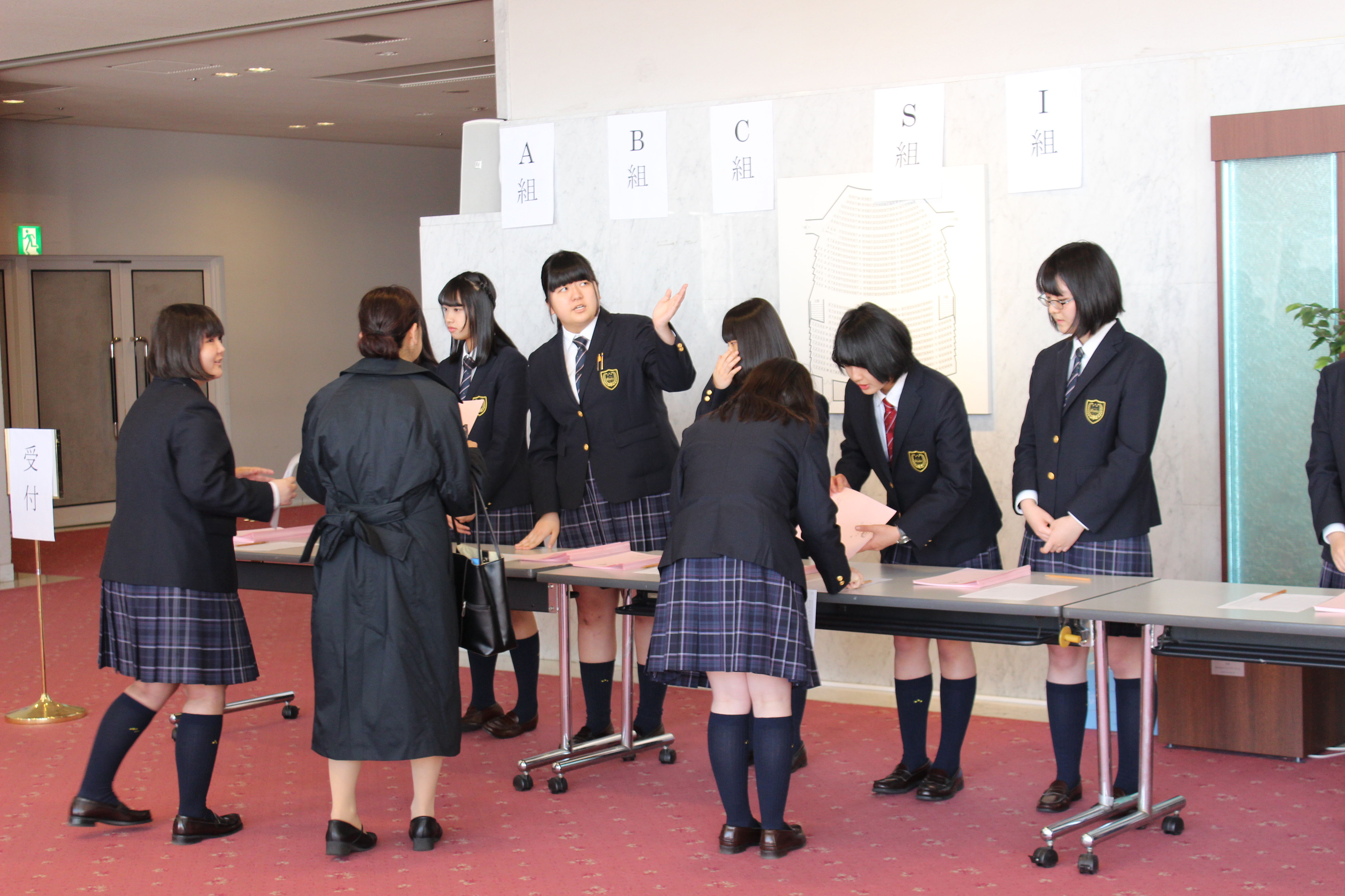 平成３１年度入学式を挙行しました 過去のニュース 学校法人藤華学院 品川エトワール女子高等学校